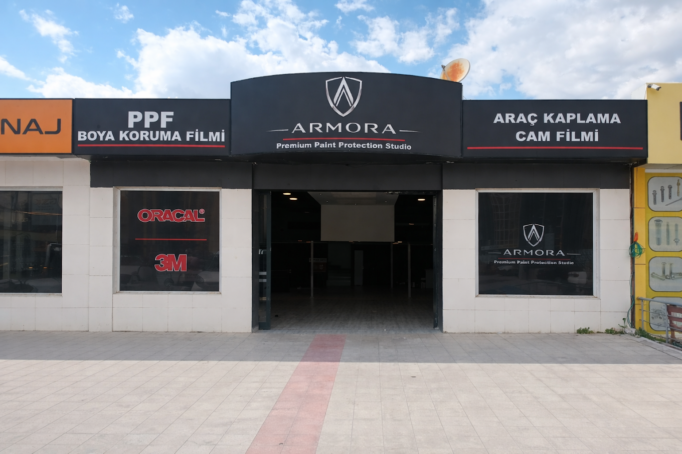 Armora PPF Konya Karatay Büsan Sanayi araç kaplama merkezinin dış görünümü